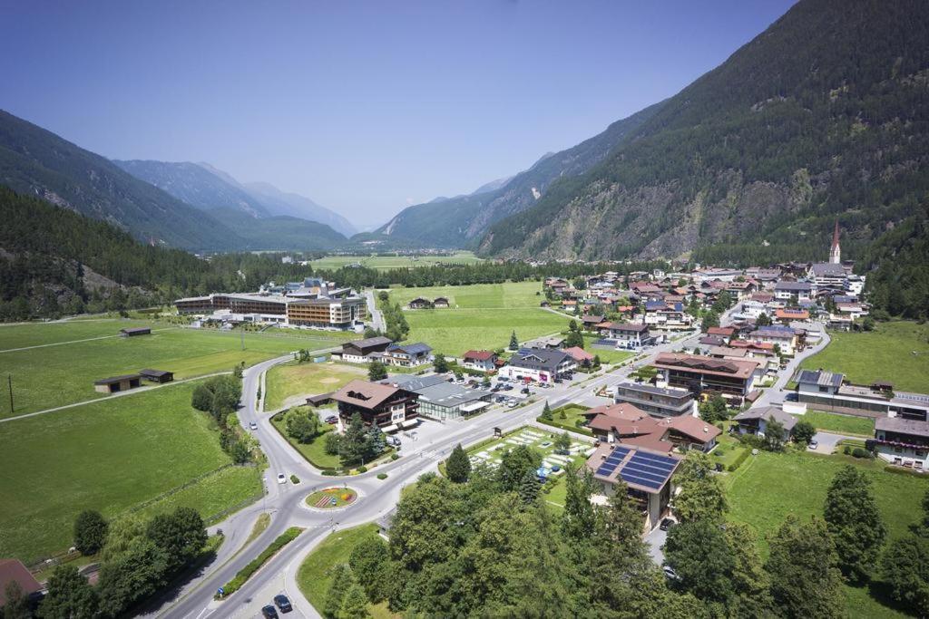 Apart Mado Langenfeld Exterior photo